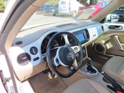 2016 Volkswagen Beetle 1.8T SEL