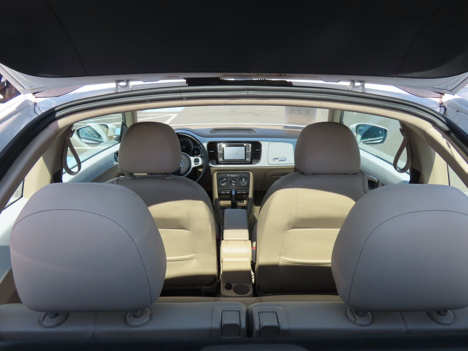 2016 Volkswagen Beetle 1.8T SEL