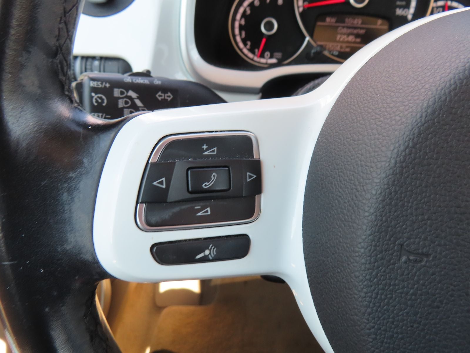 2016 Volkswagen Beetle 1.8T SEL