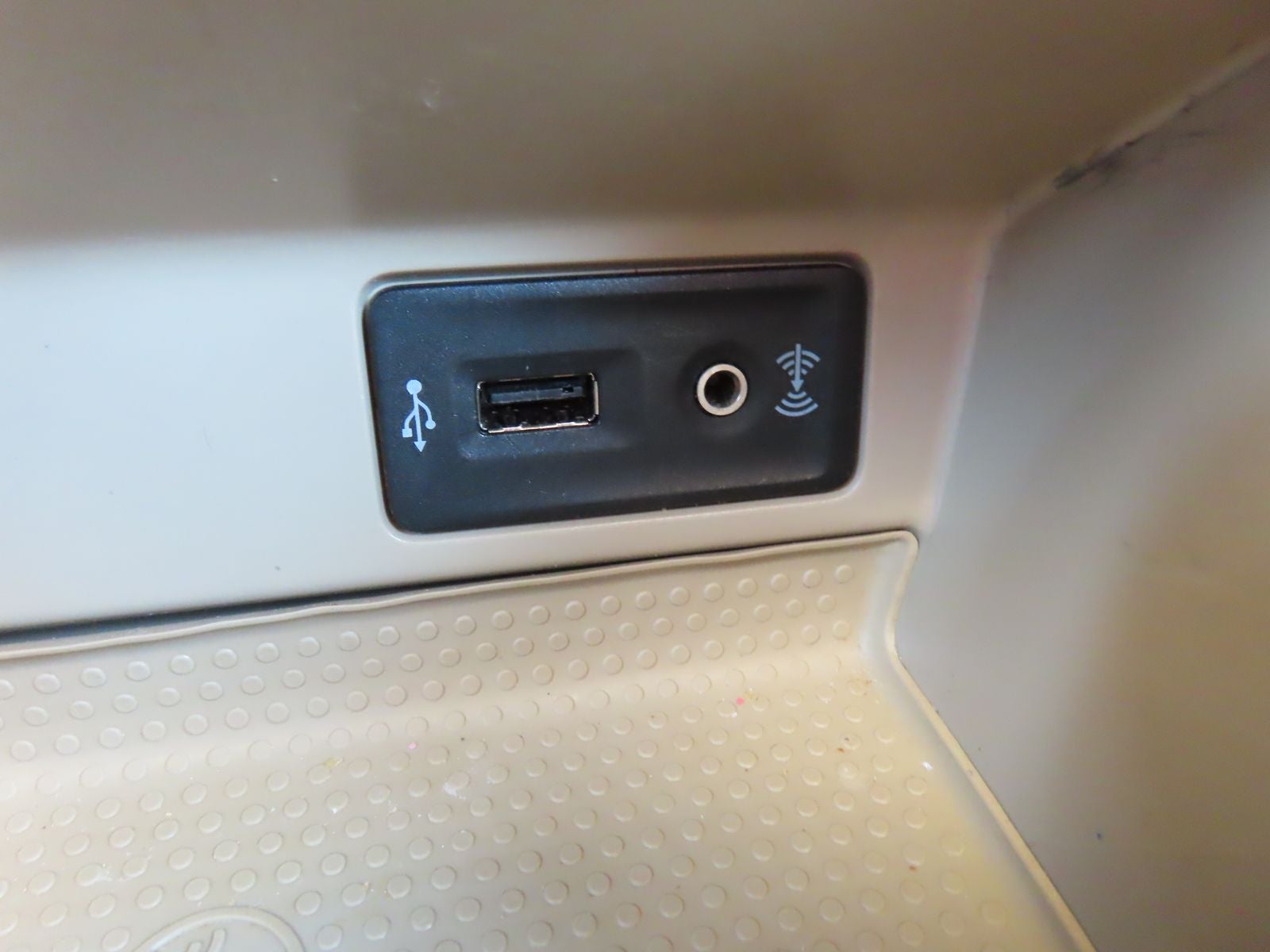 2016 Volkswagen Beetle 1.8T SEL