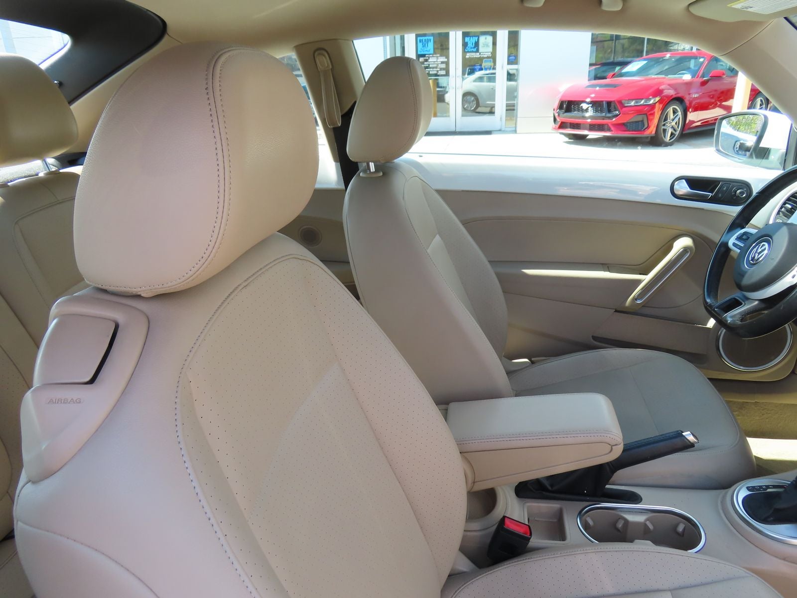 2016 Volkswagen Beetle 1.8T SEL