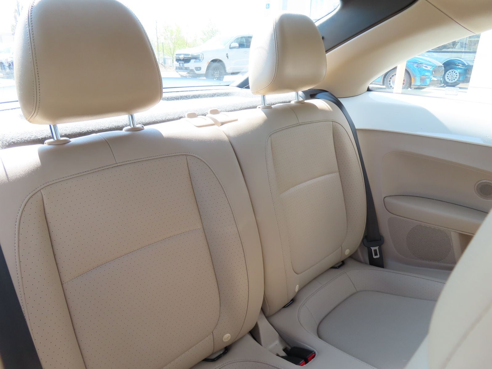 2016 Volkswagen Beetle 1.8T SEL