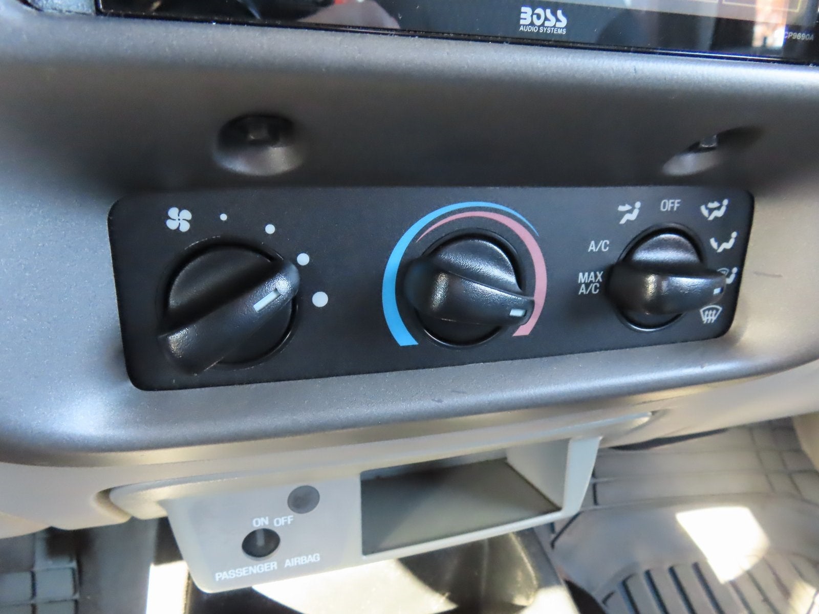 2002 Mazda Mazda B3000 DS