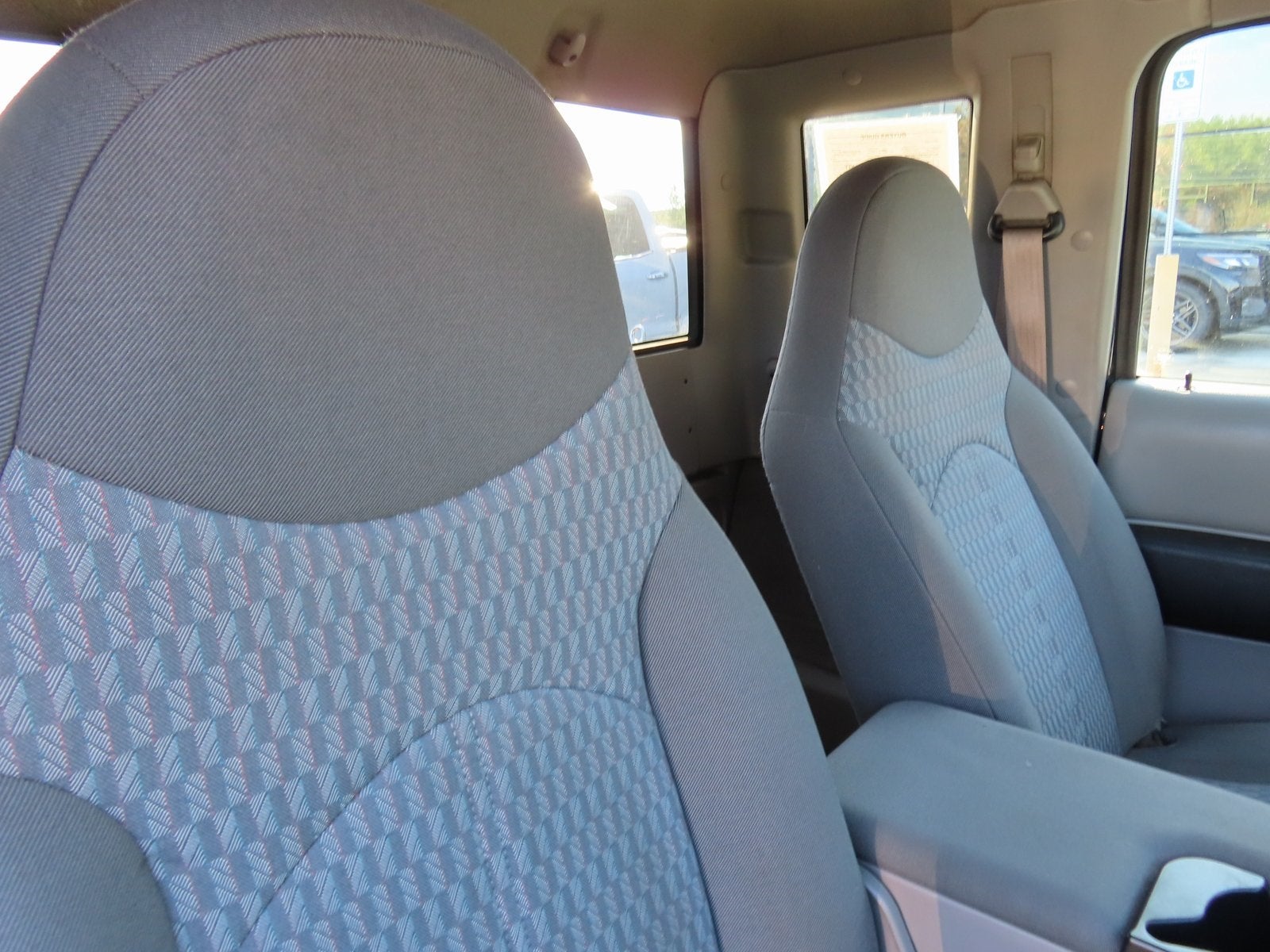 2002 Mazda Mazda B3000 DS