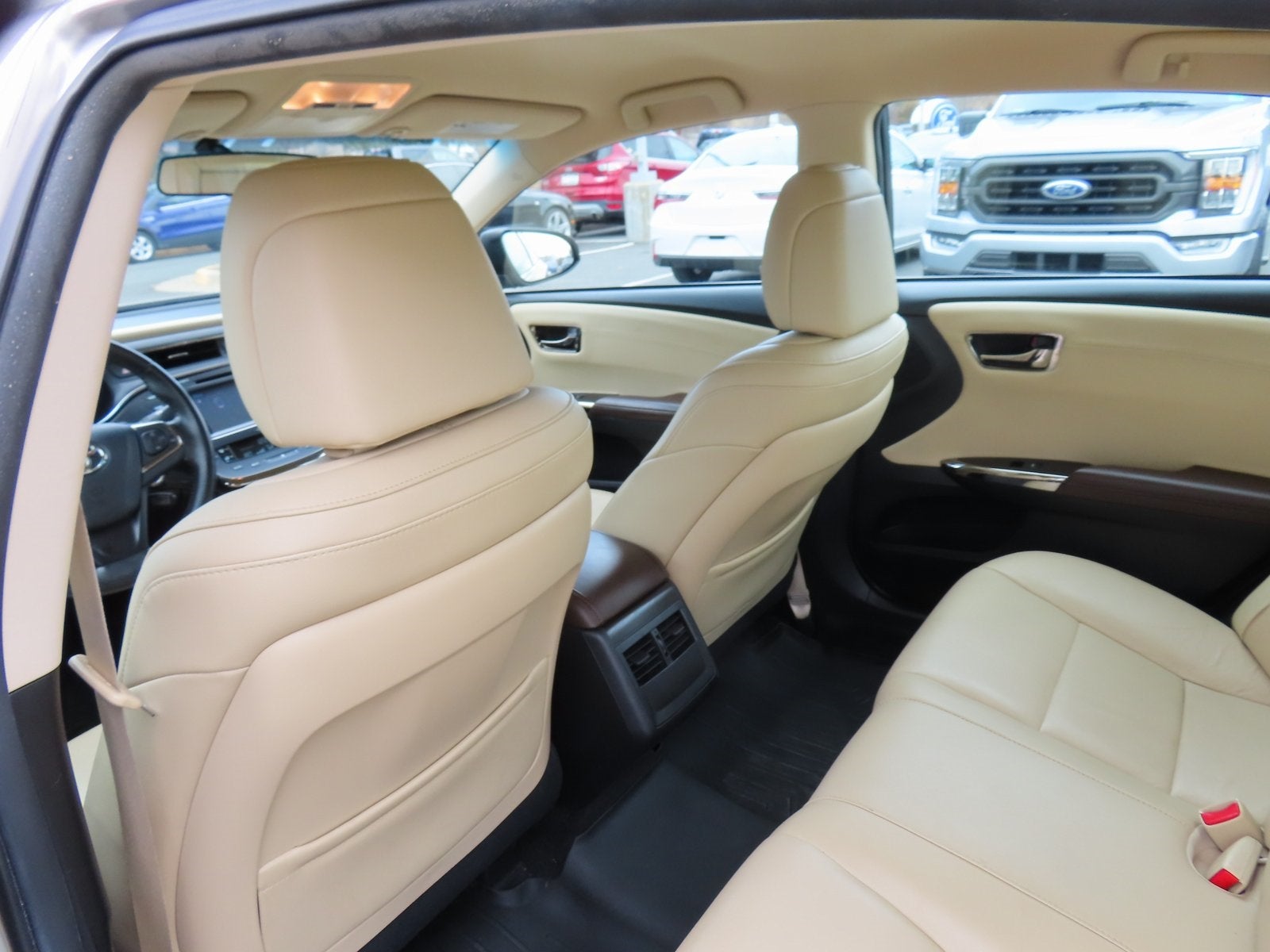 2016 Toyota Avalon XLE Plus