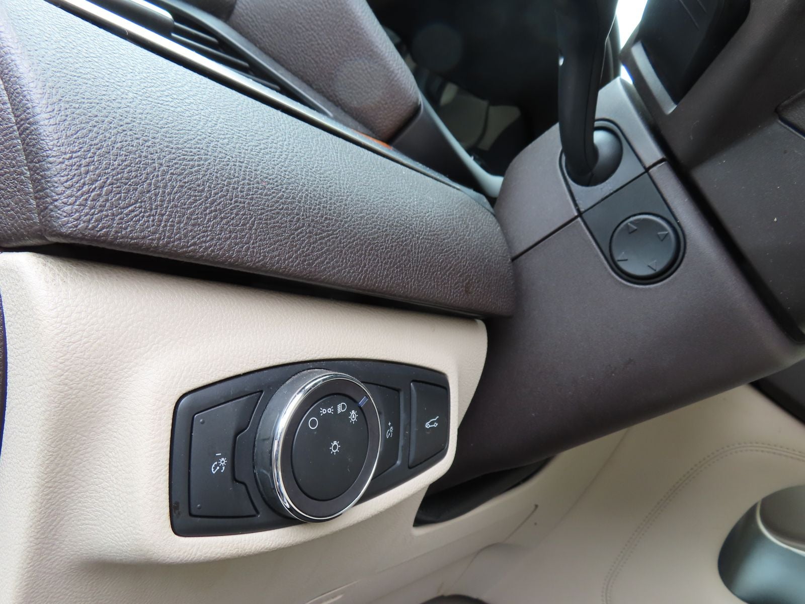 2019 Lincoln MKC Select