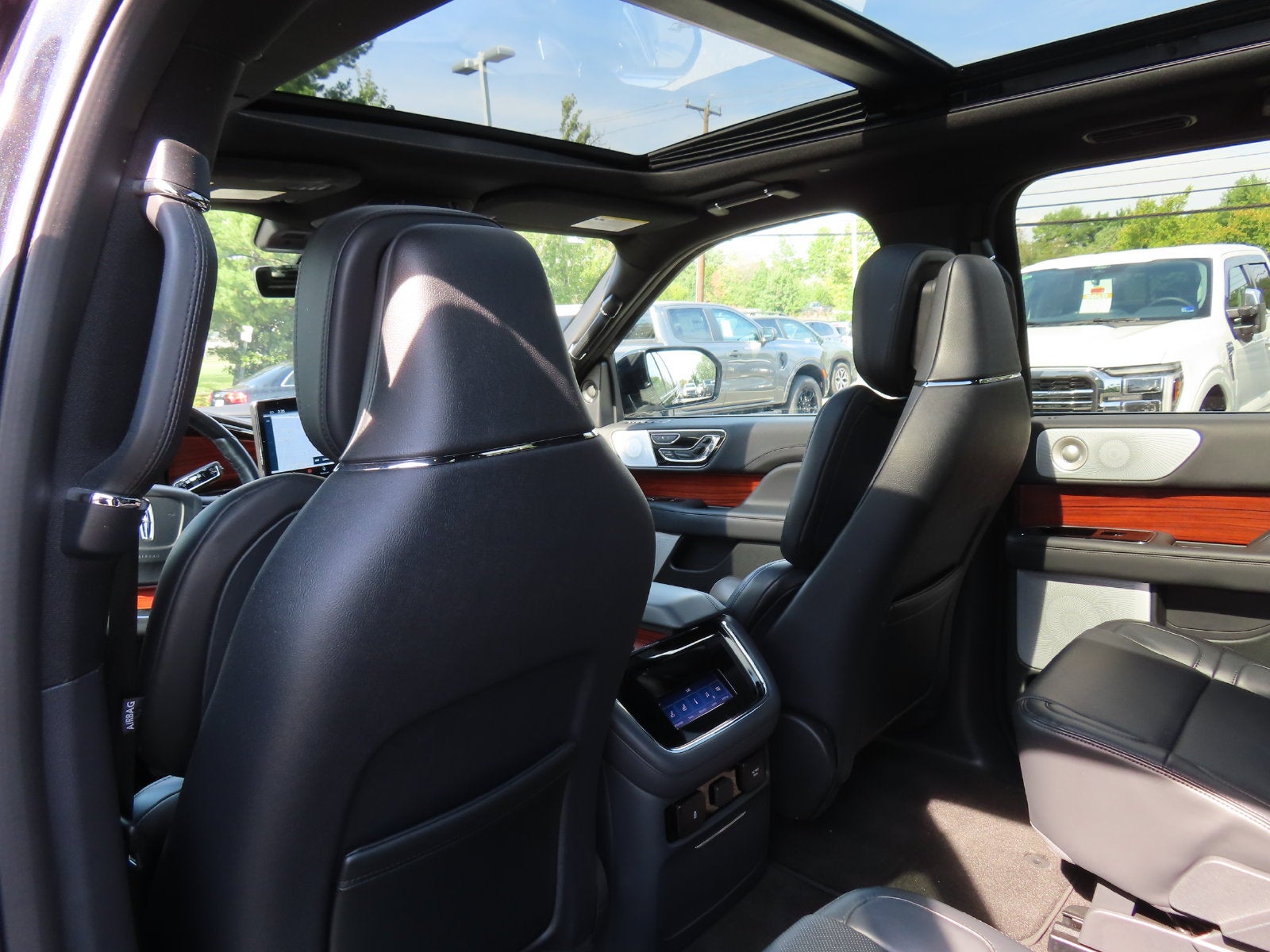 2024 Lincoln Navigator L Reserve