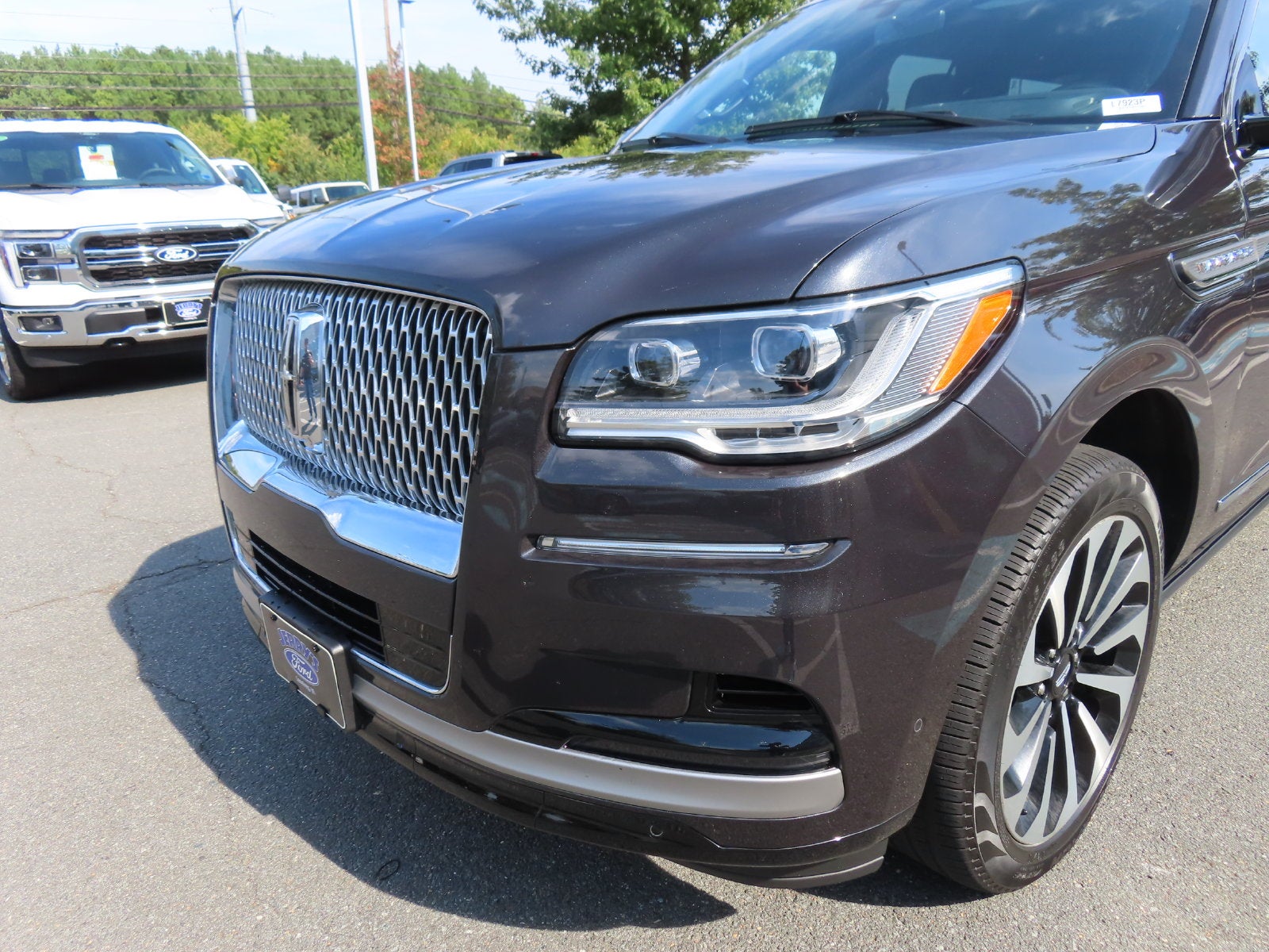 2024 Lincoln Navigator L Reserve