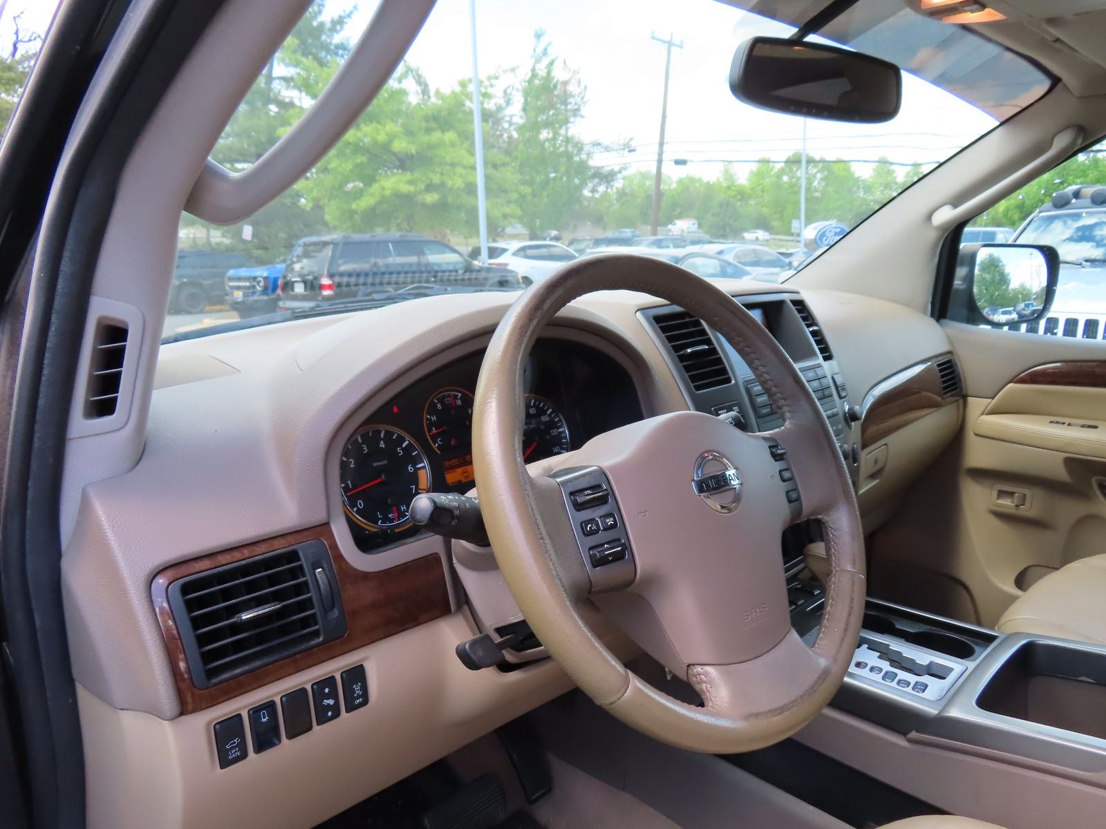 2011 Nissan Armada Platinum