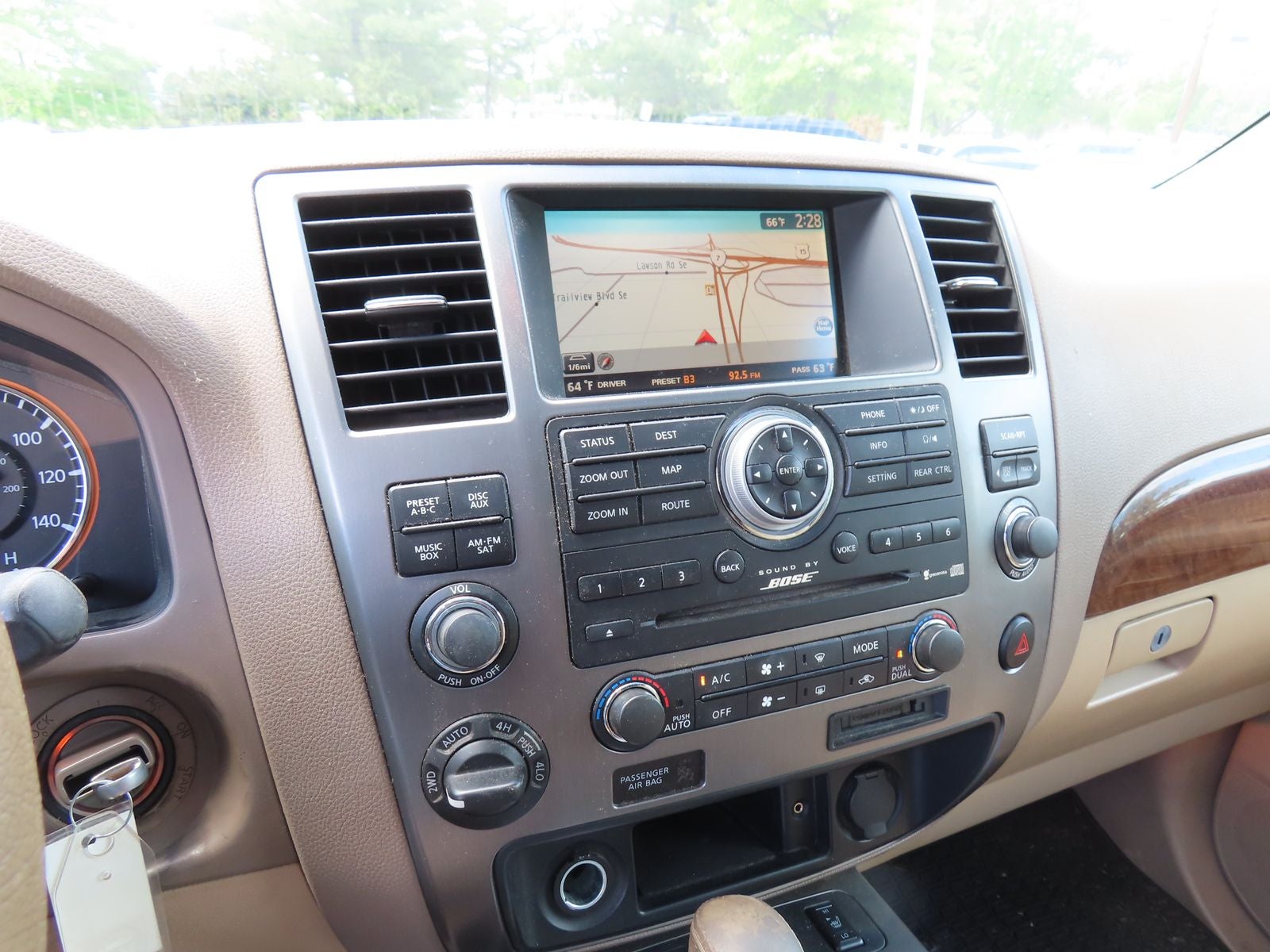 2011 Nissan Armada Platinum