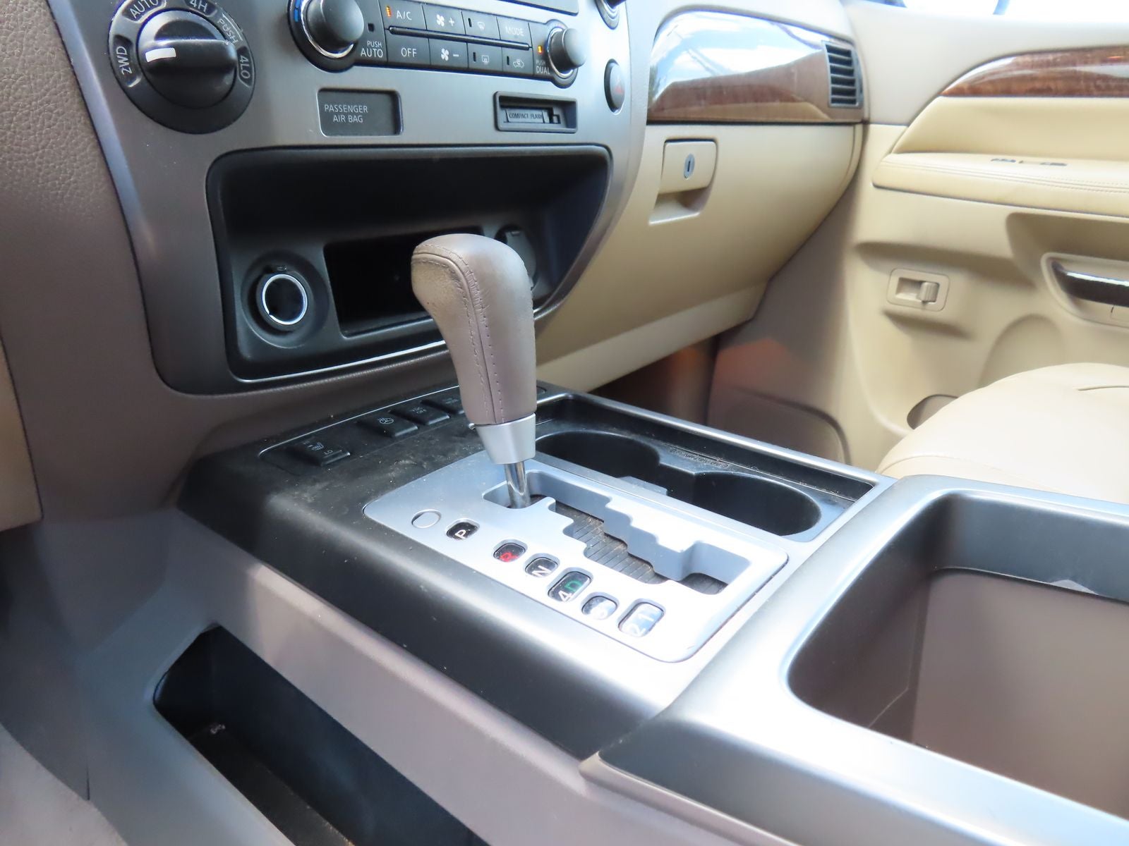 2011 Nissan Armada Platinum