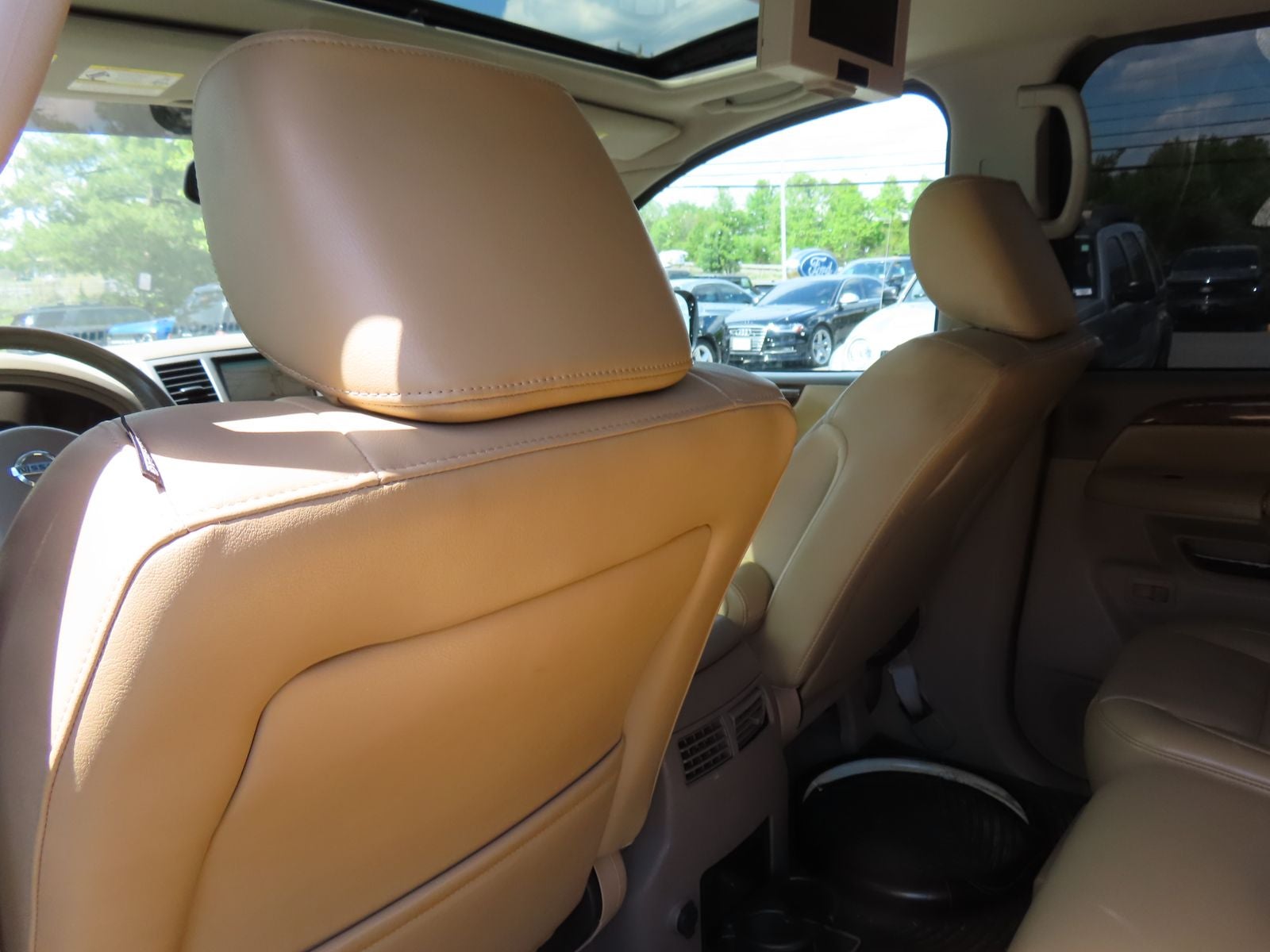 2011 Nissan Armada Platinum