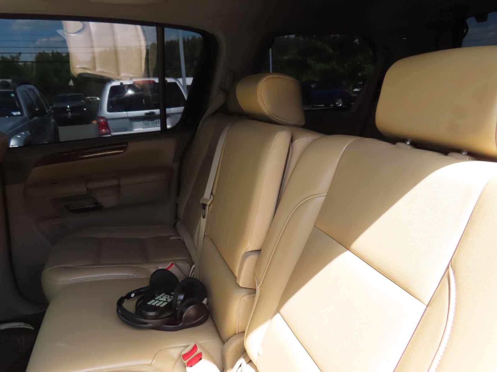 2011 Nissan Armada Platinum