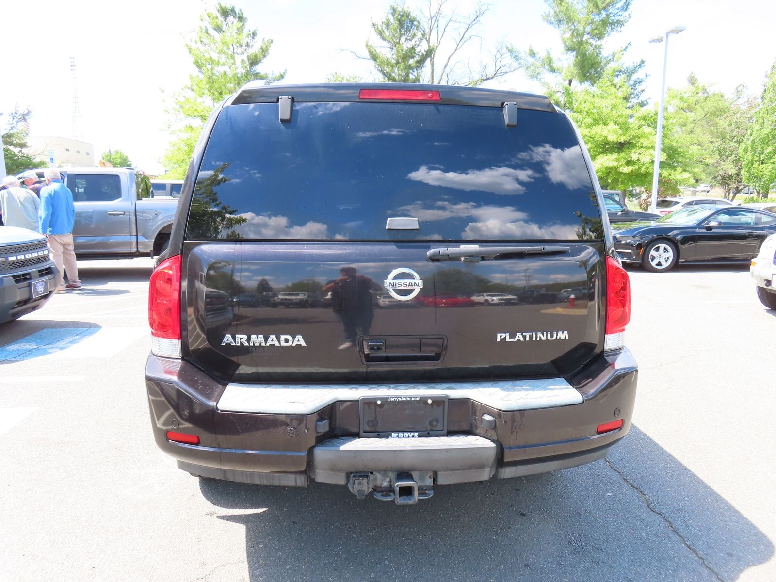 2011 Nissan Armada Platinum