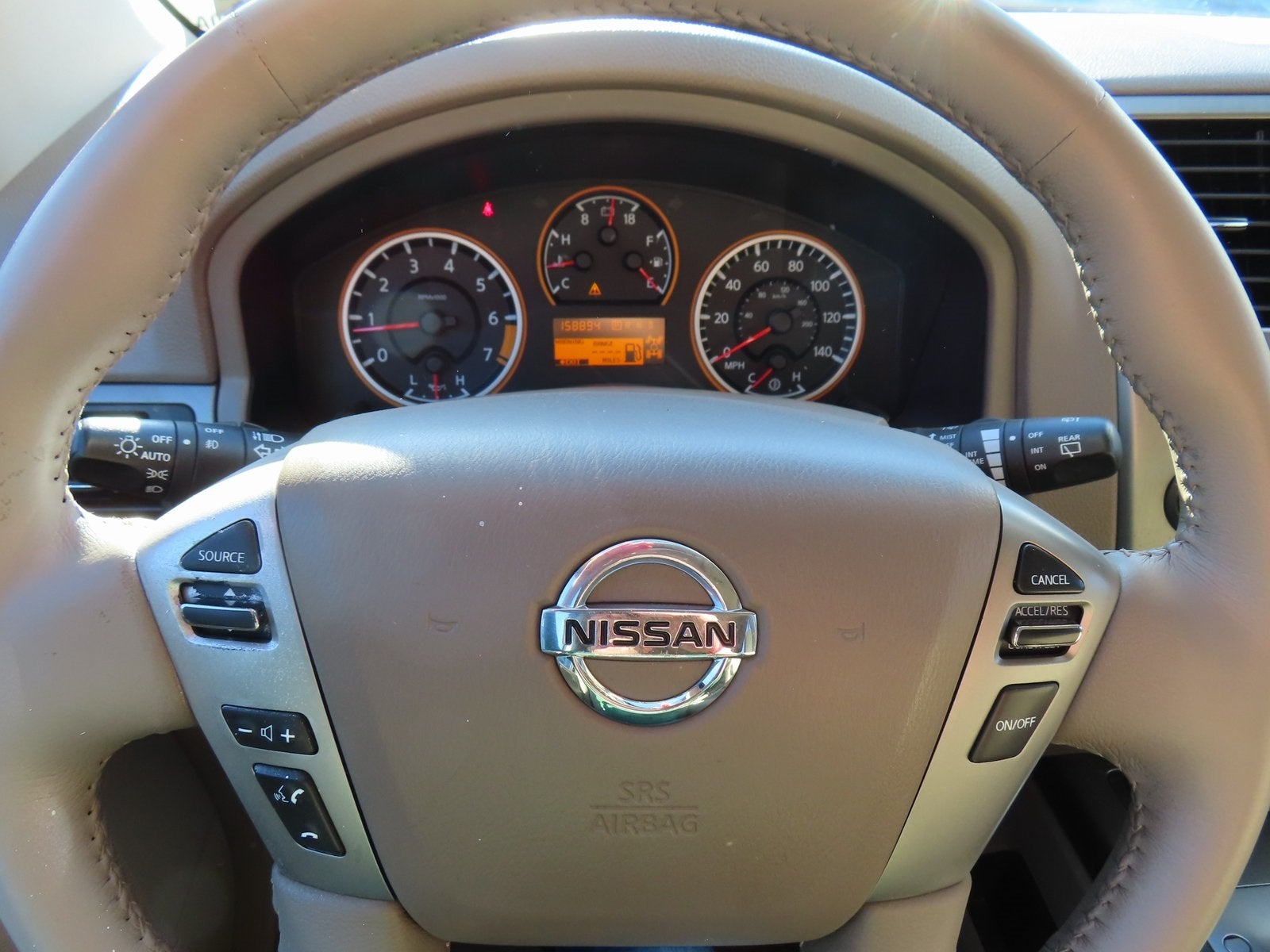 2014 Nissan Armada SV