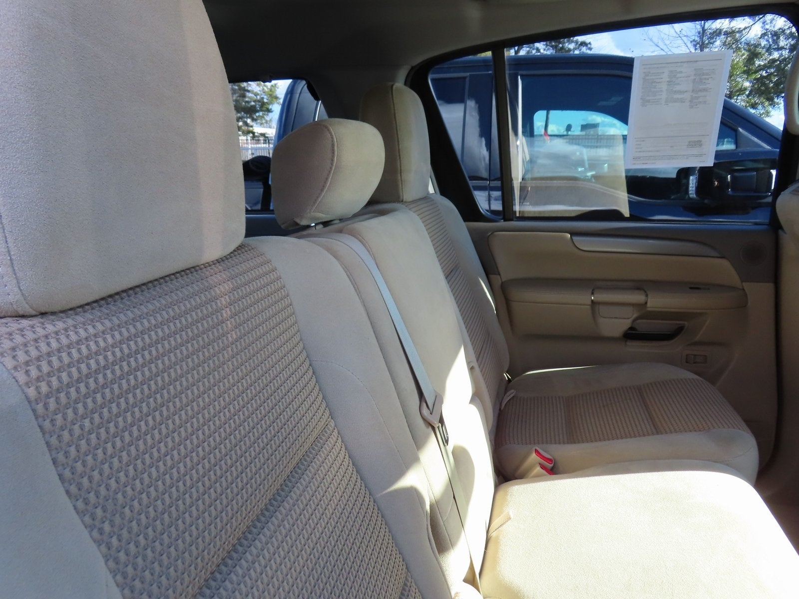 2014 Nissan Armada SV