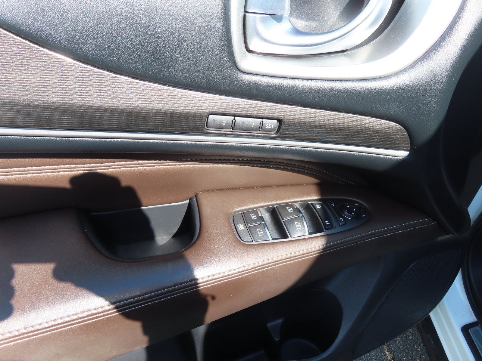 2016 INFINITI QX60 Base