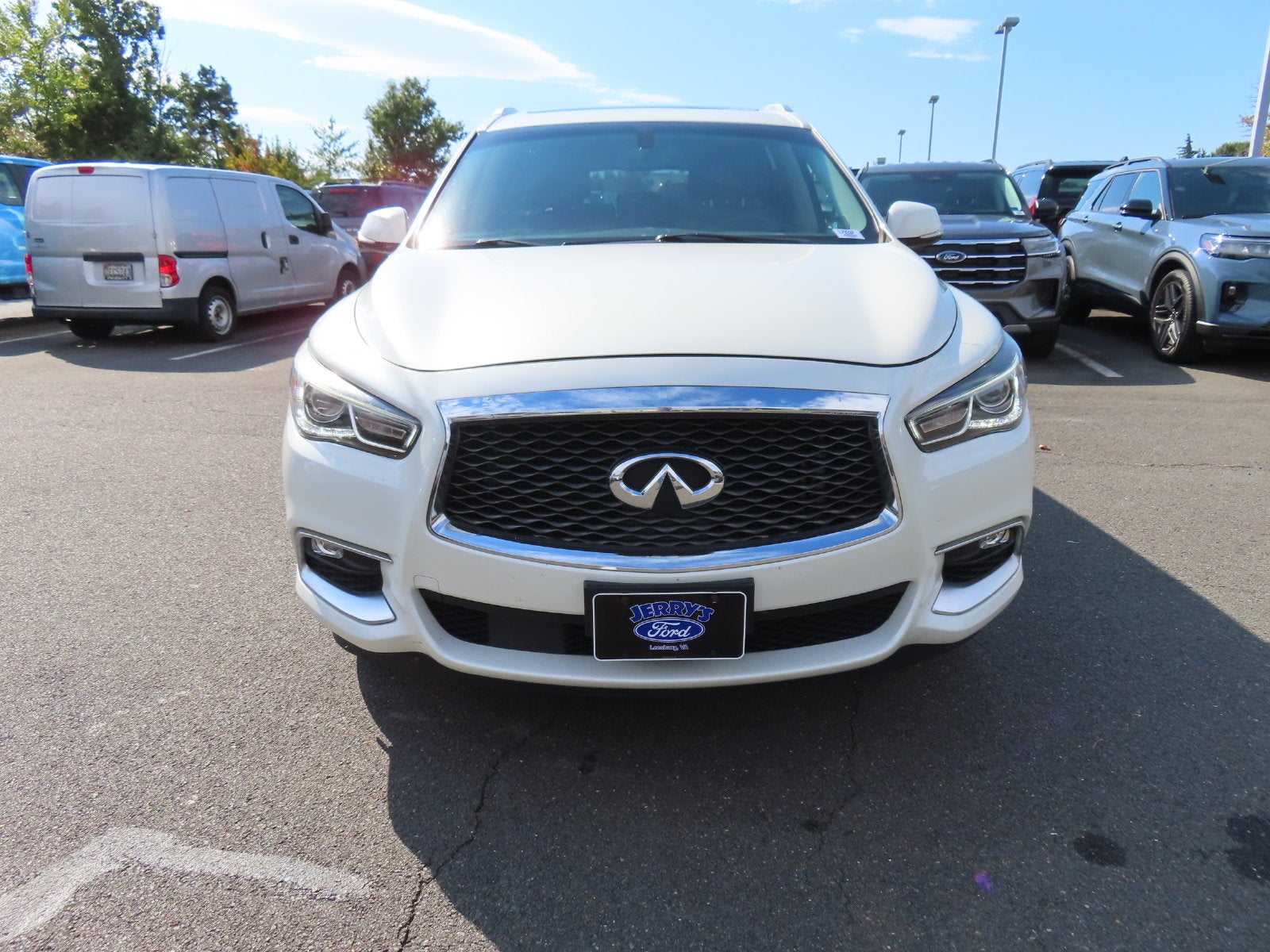 2016 INFINITI QX60 Base