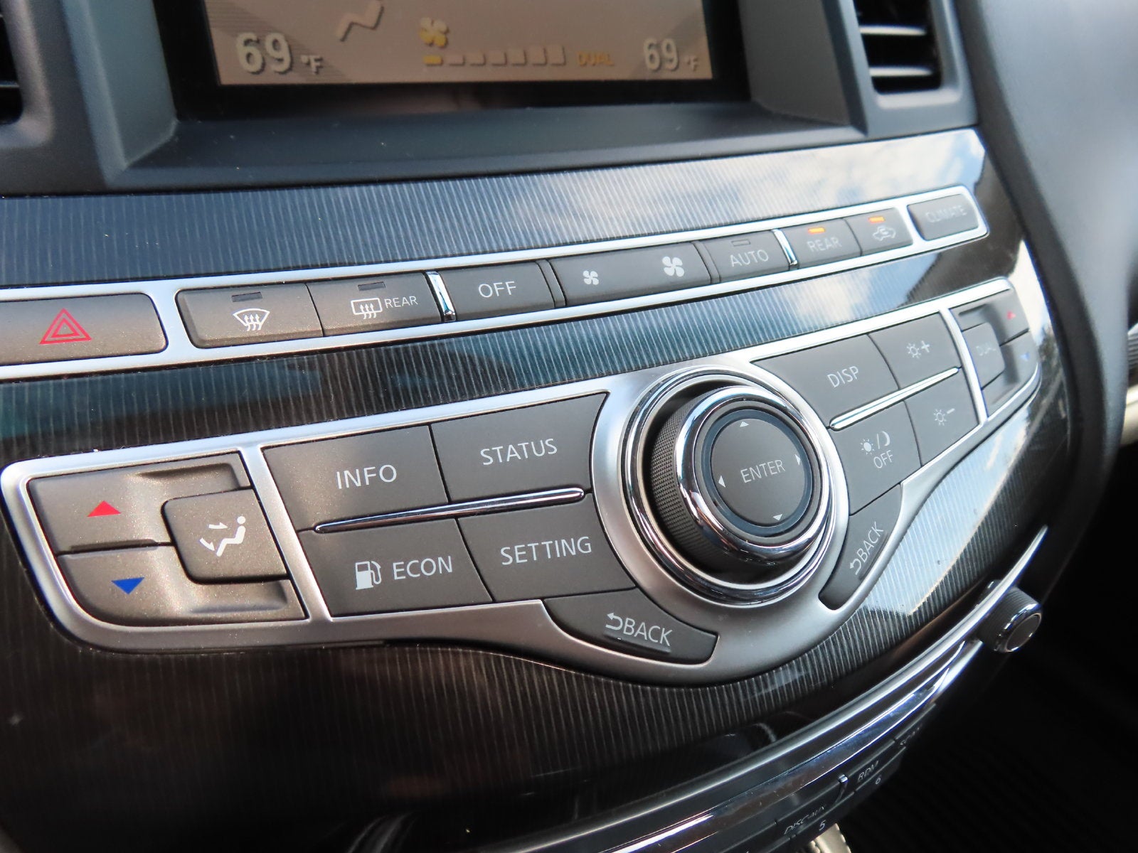 2016 INFINITI QX60 Base