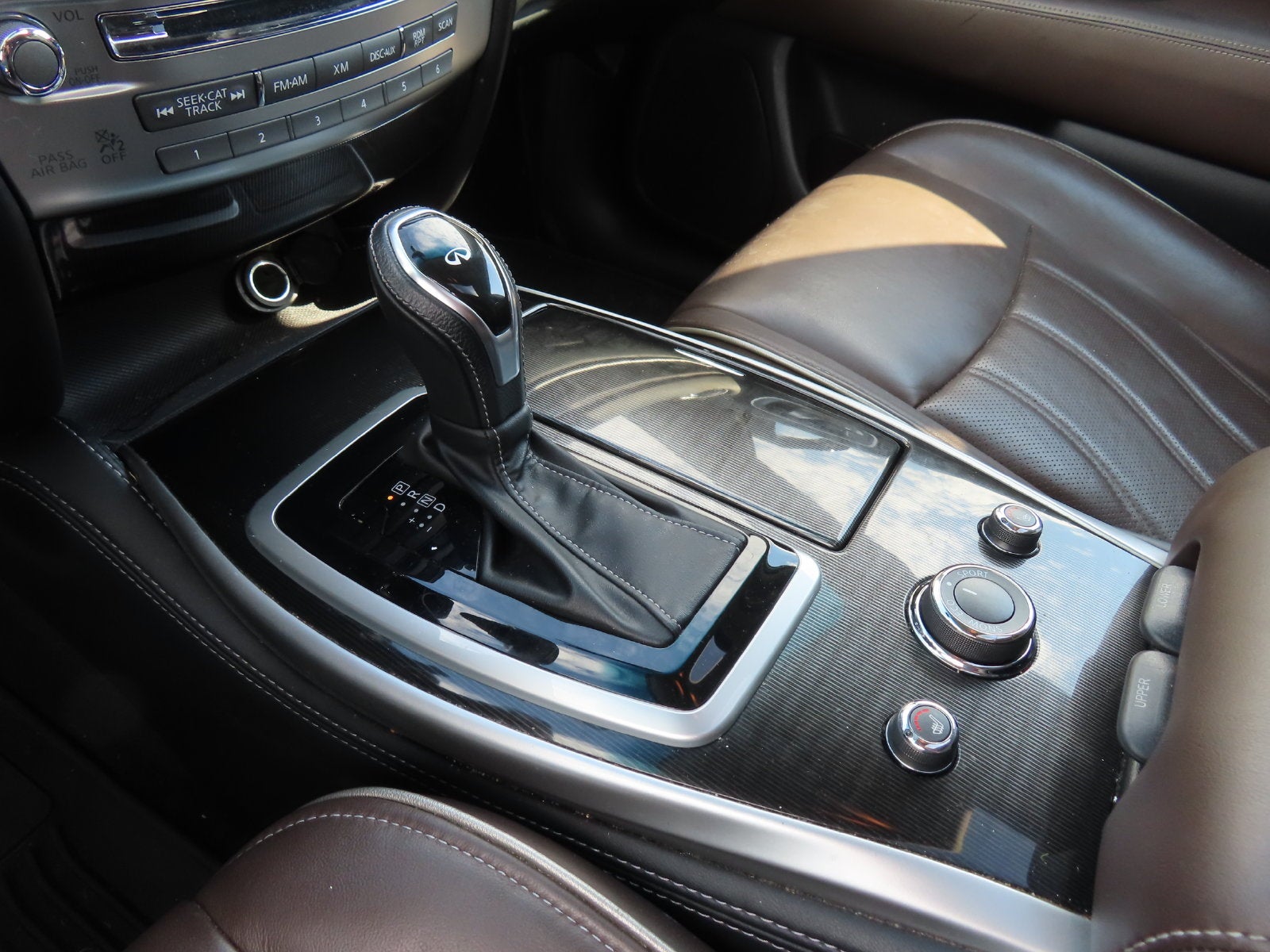 2016 INFINITI QX60 Base