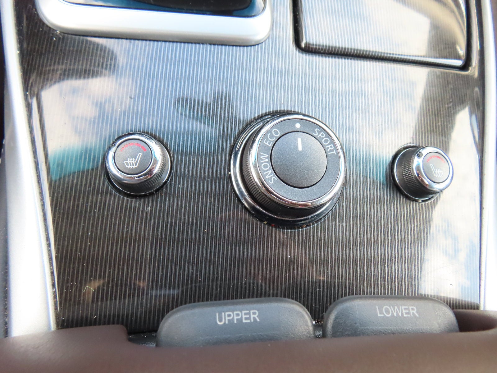 2016 INFINITI QX60 Base