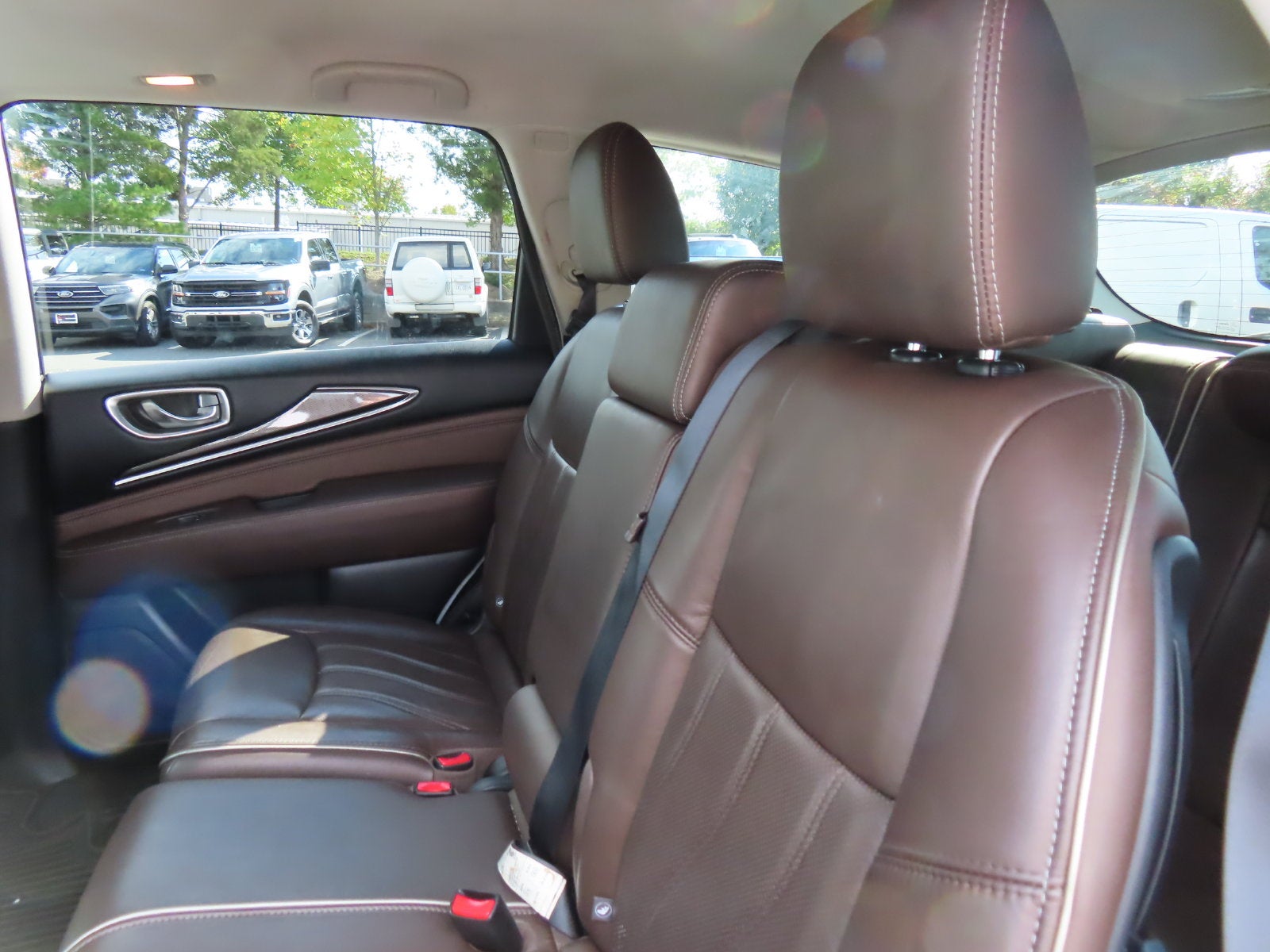 2016 INFINITI QX60 Base