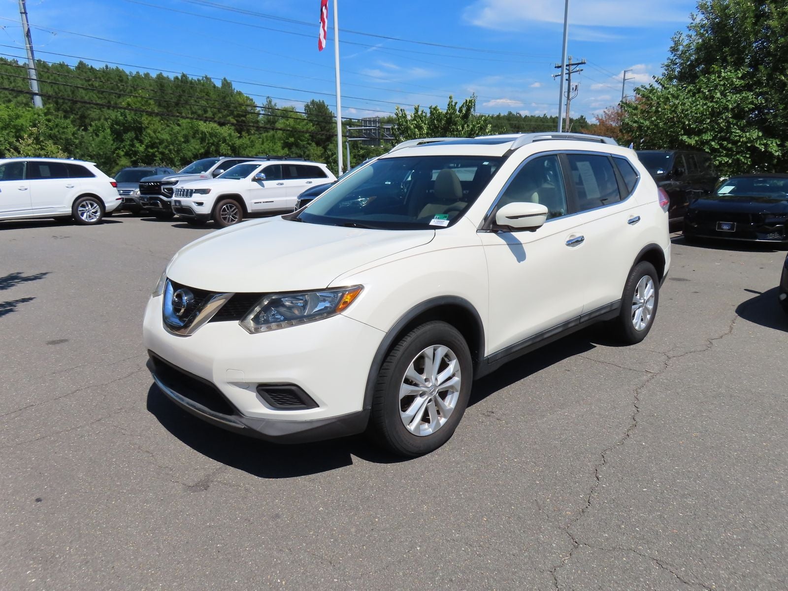 2016 Nissan Rogue SV