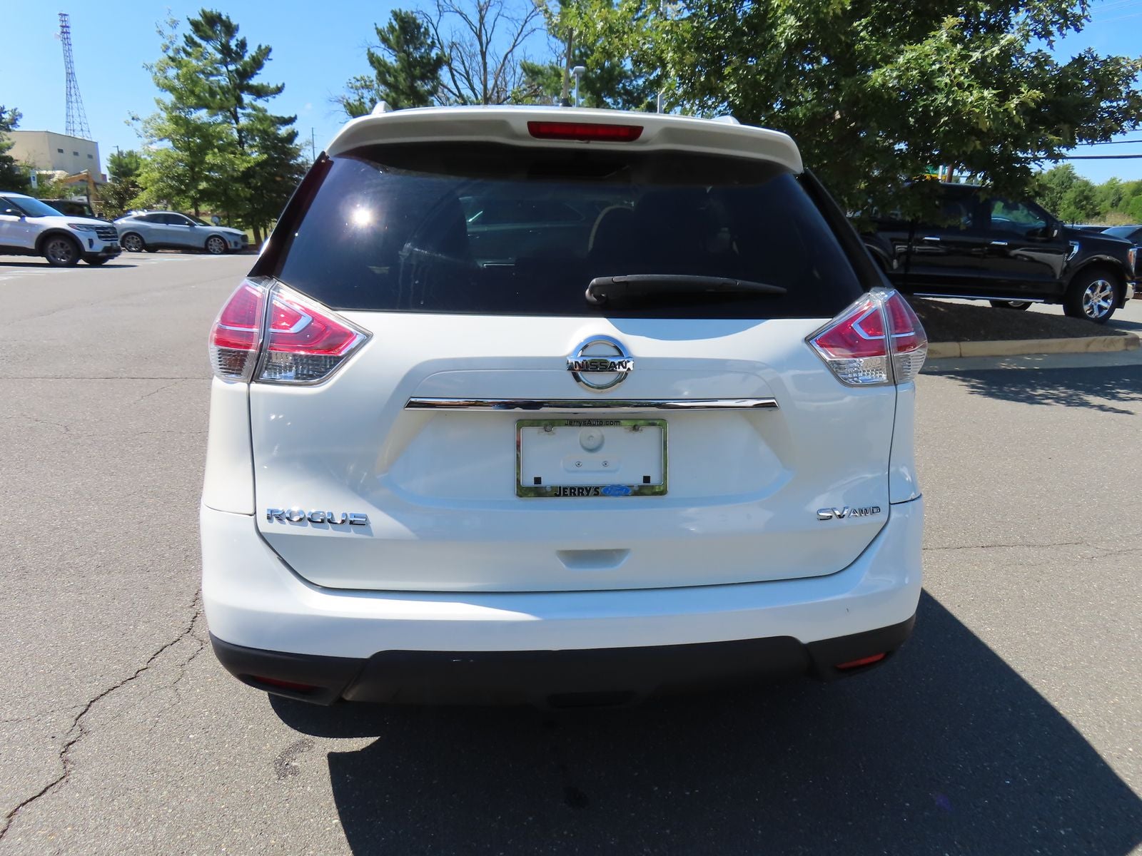 2016 Nissan Rogue SV