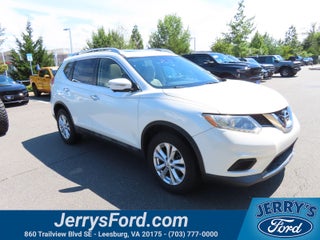2016 Nissan Rogue SV