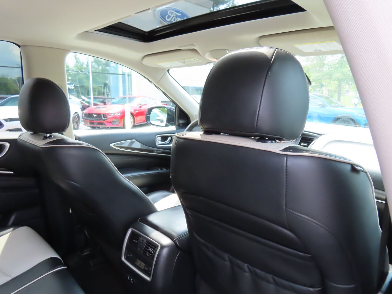 2020 INFINITI QX60 Signature Edition