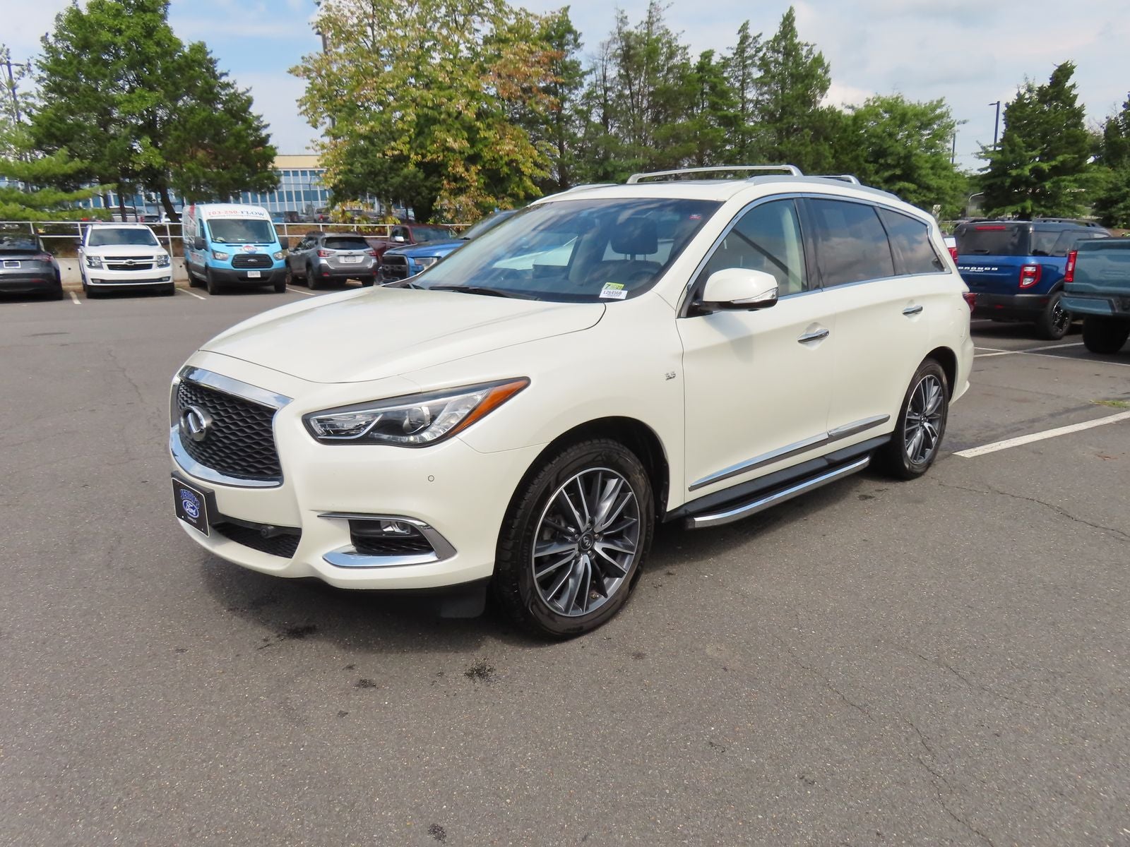 2018 INFINITI QX60 Base