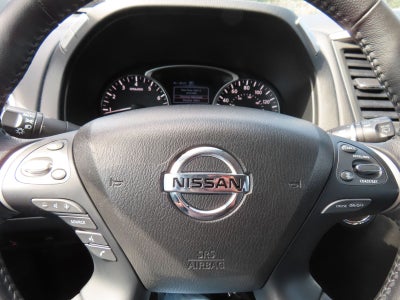 2019 Nissan Pathfinder SV