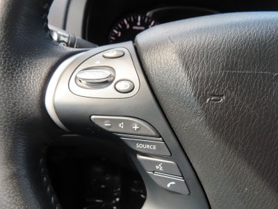 2019 Nissan Pathfinder SV