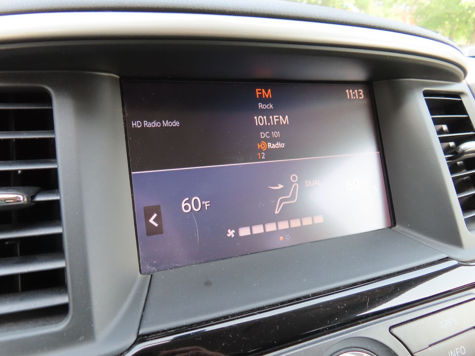 2018 Nissan Pathfinder SV