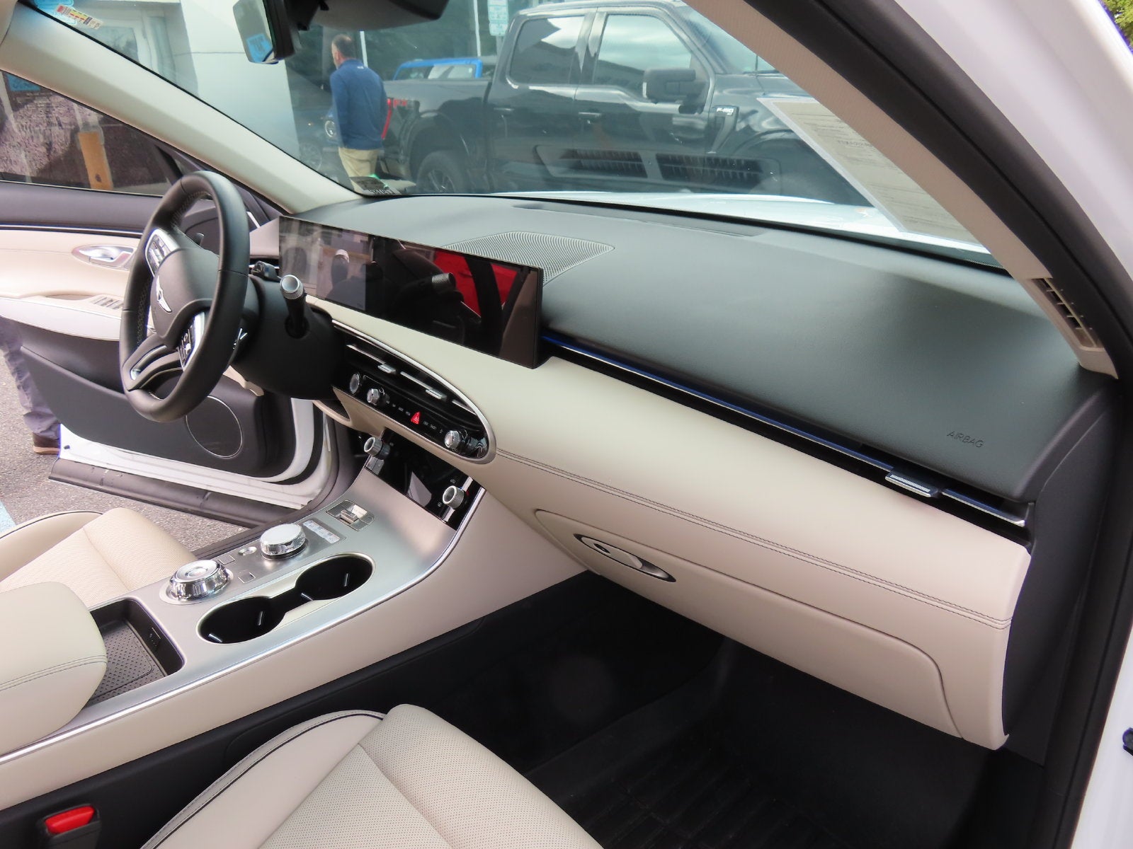 2026 Genesis GV70 2.5T Advanced