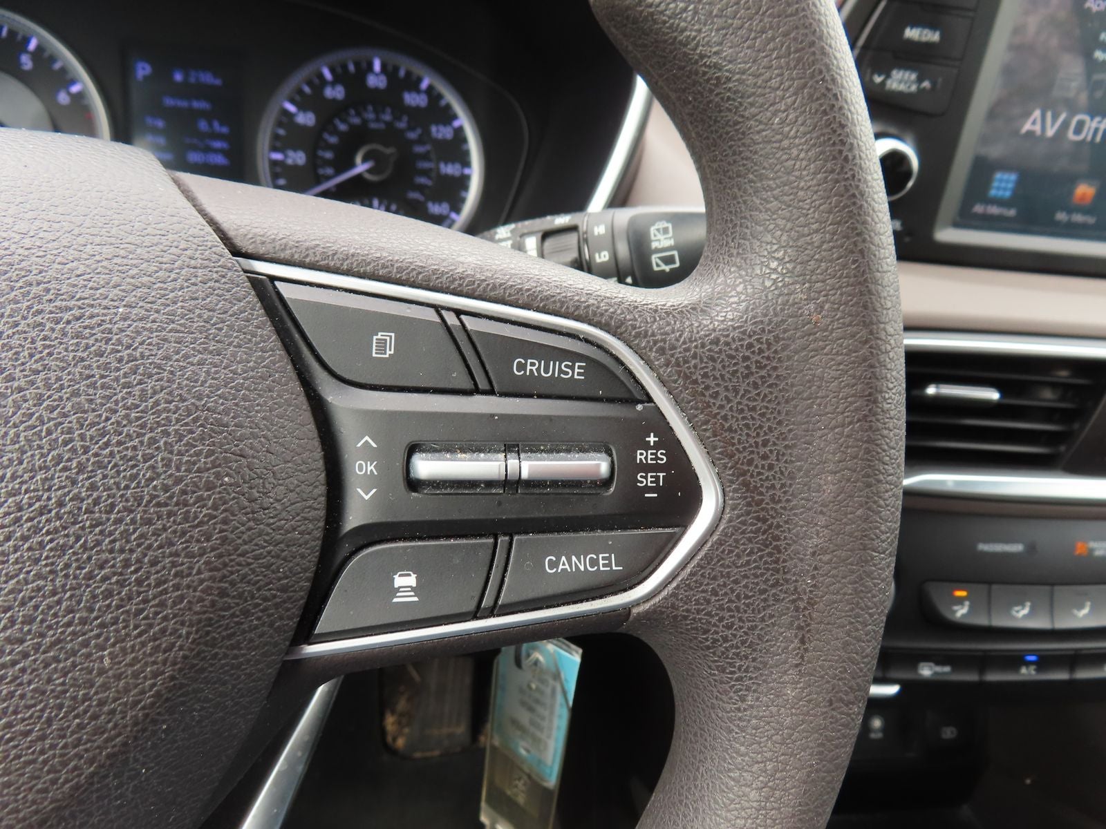 2020 Hyundai Santa Fe SE