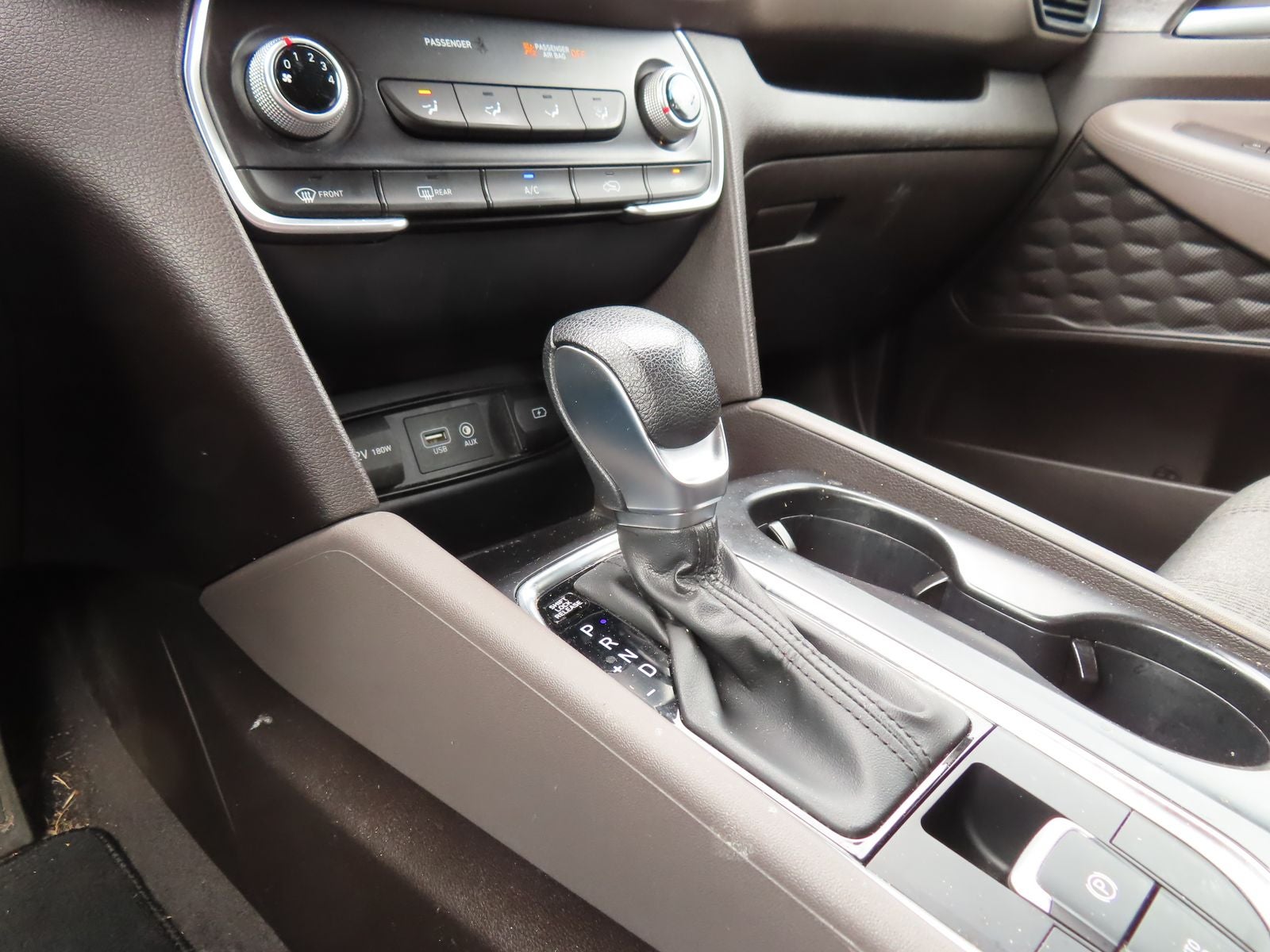 2020 Hyundai Santa Fe SE