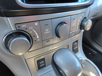 2013 Toyota Highlander Base