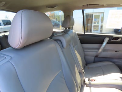 2013 Toyota Highlander Base