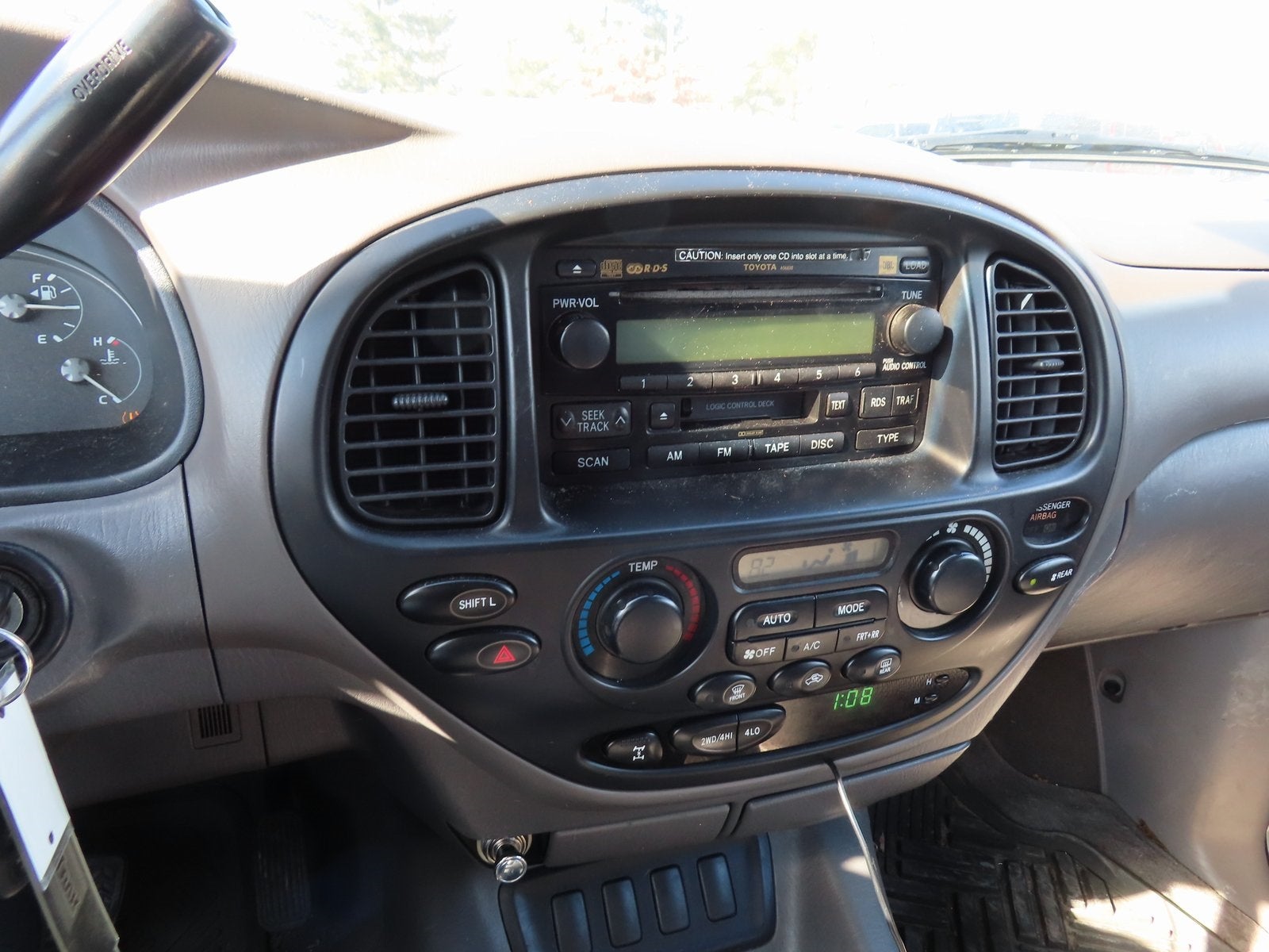 2005 Toyota Sequoia SR5