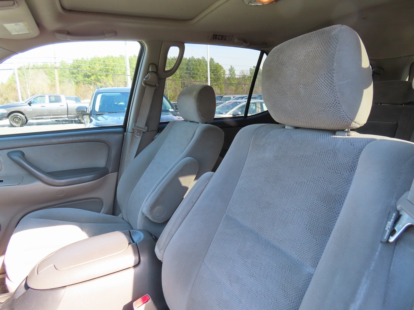 2005 Toyota Sequoia SR5