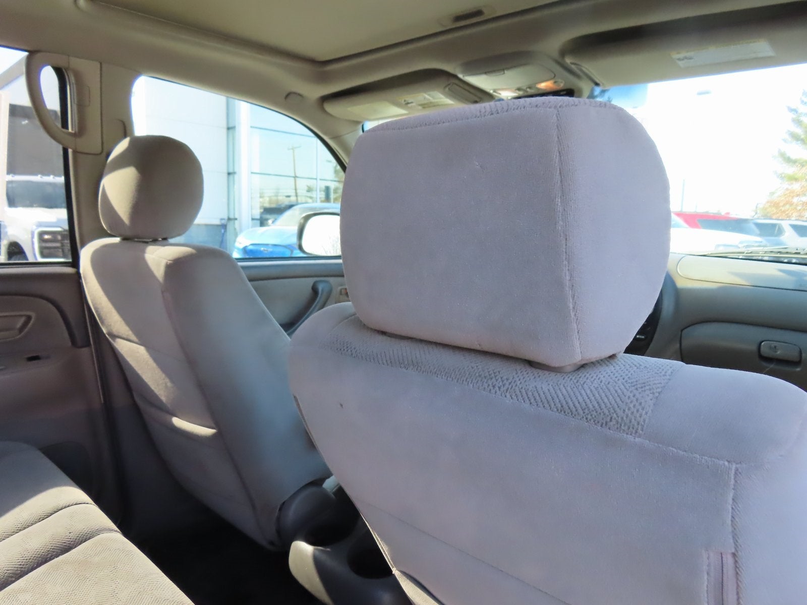 2005 Toyota Sequoia SR5