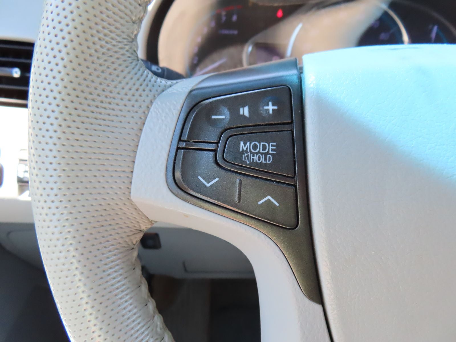 2014 Toyota Sienna XLE 8 Passenger