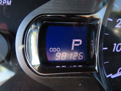 2014 Toyota Sienna XLE 8 Passenger