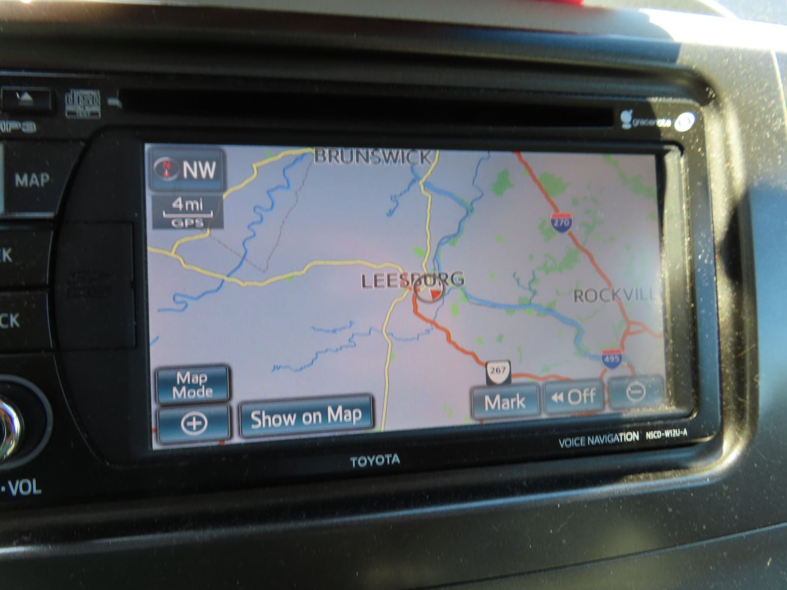 2014 Toyota Sienna XLE 8 Passenger