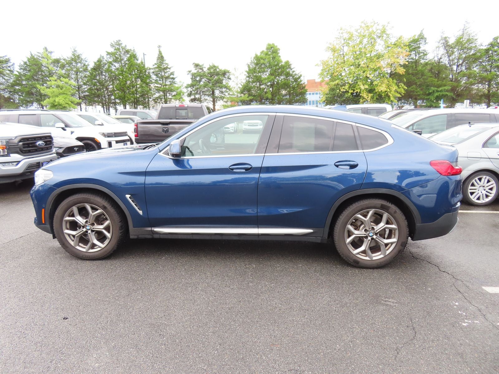 2021 BMW X4 xDrive30i