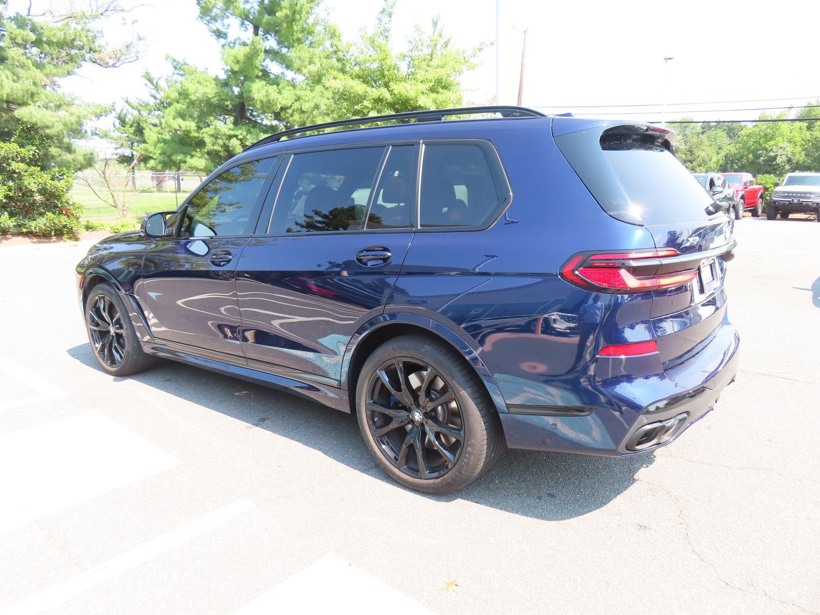 2024 BMW X7 M60i