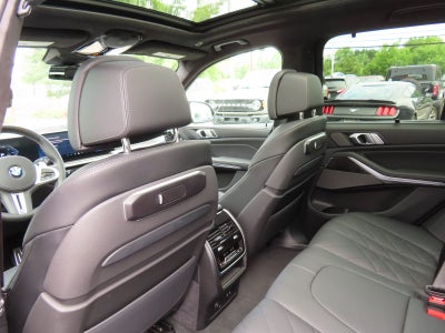 2026 BMW X5 M60i