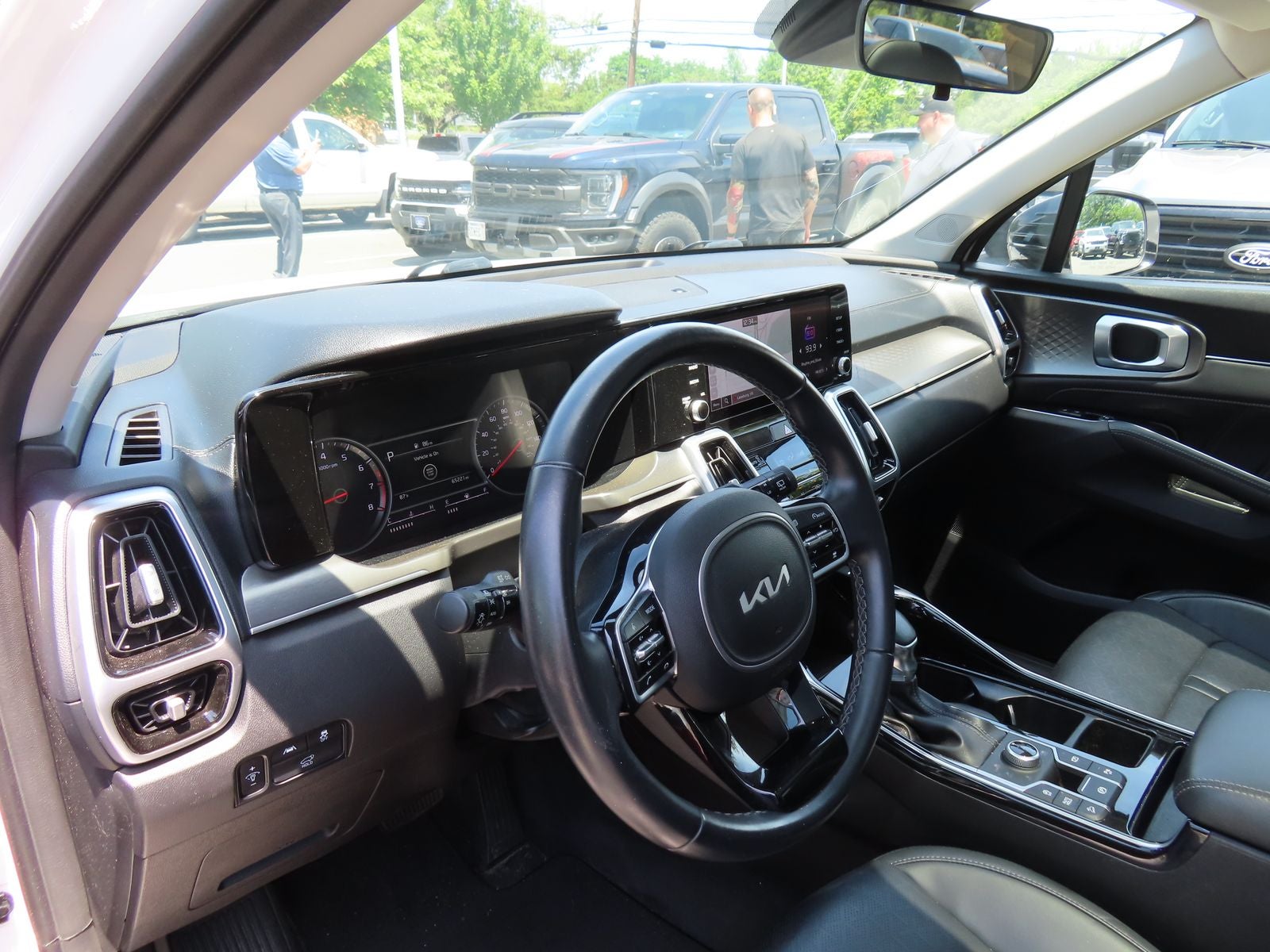 2022 Kia Sorento SX
