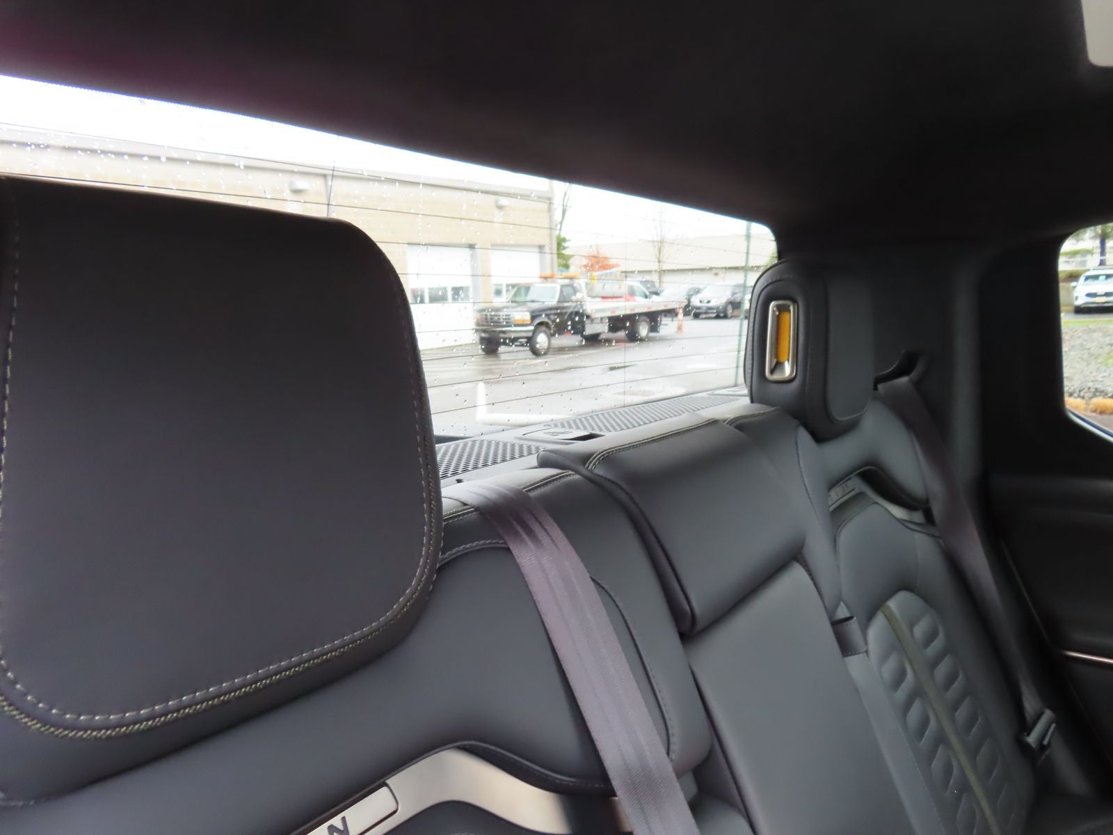 2025 Rivian R1T Adventure Dual Motor Standard Pack